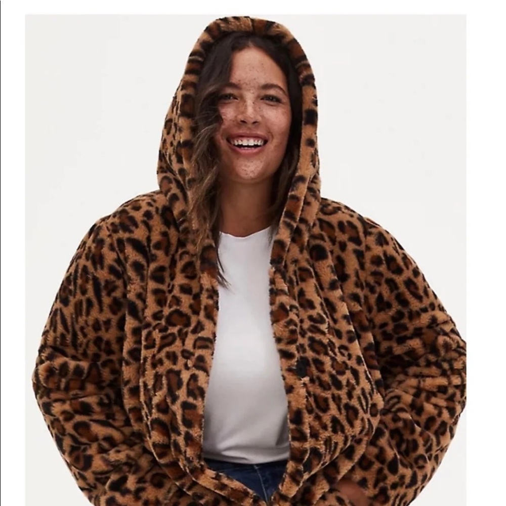 NWT Torrid Leopard Faux Fur Hooded Coat